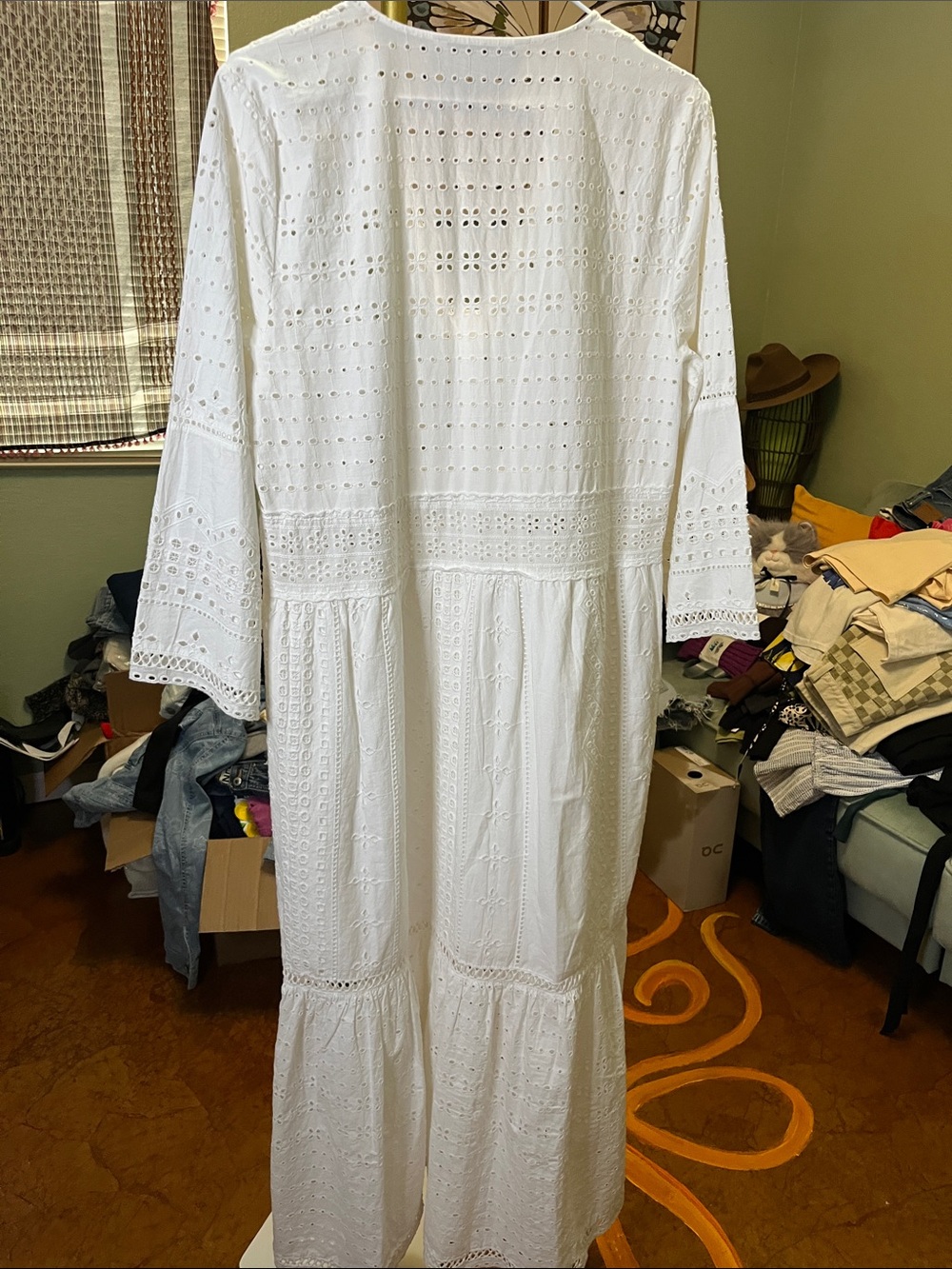 NWOT Zara White Eyelet Button-Front Maxi Dress Size Lg Womens - Picture 5 of 6